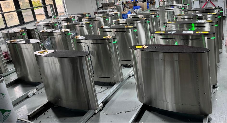 ZOJE, 중국석유대학에 프리미엄 대리석 탑 커버 플랩 개찰구 납품