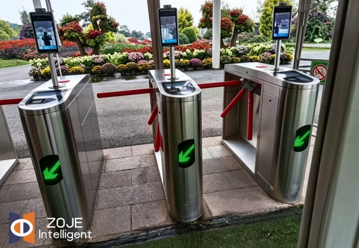 tripod turnstile